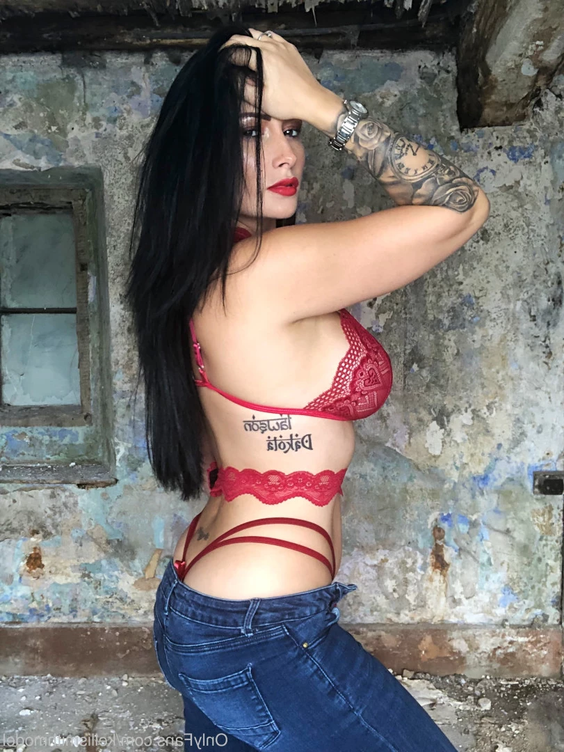 kelliSmith [ kellismithmodel ] Onlyfans leaked photo 7310826 on Hotleaks.tv