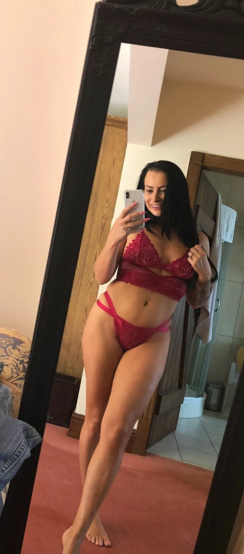 kelliSmith [ kellismithmodel ] Onlyfans leaked photo 7311935 on Hotleaks.tv