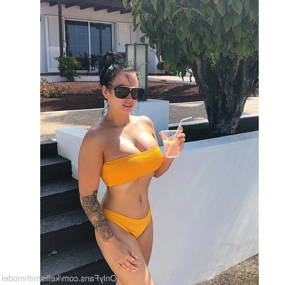 kelliSmith [ kellismithmodel ] Onlyfans leaked photo 7313932 on Hotleaks.tv