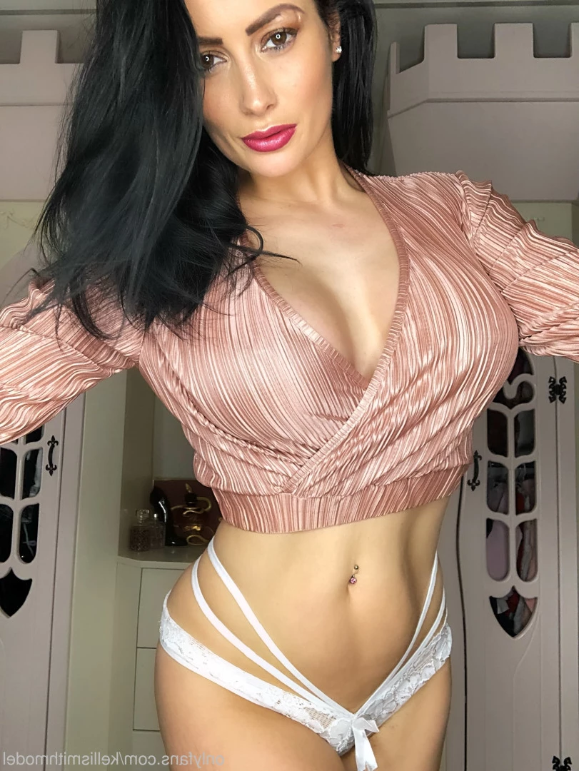 kelliSmith [ kellismithmodel ] Onlyfans leaked photo 7314031 on Hotleaks.tv