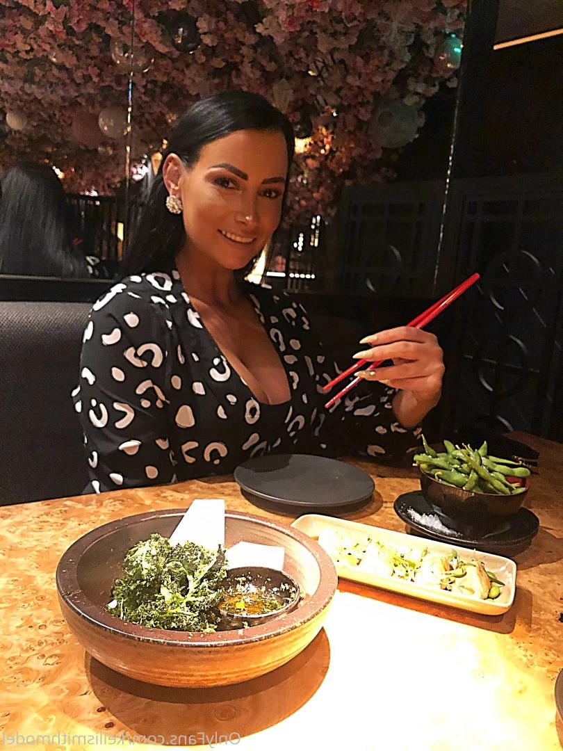 kelliSmith [ kellismithmodel ] Onlyfans leaked photo 7315308 on Hotleaks.tv