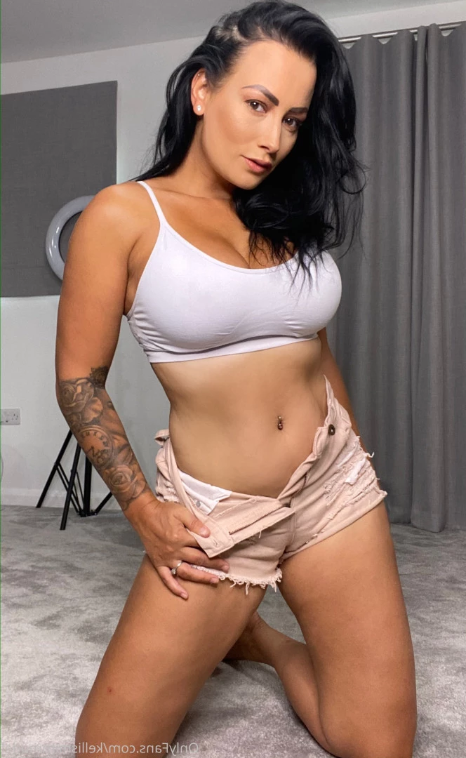 kelliSmith [ kellismithmodel ] Onlyfans leaked photo 7316916 on Hotleaks.tv