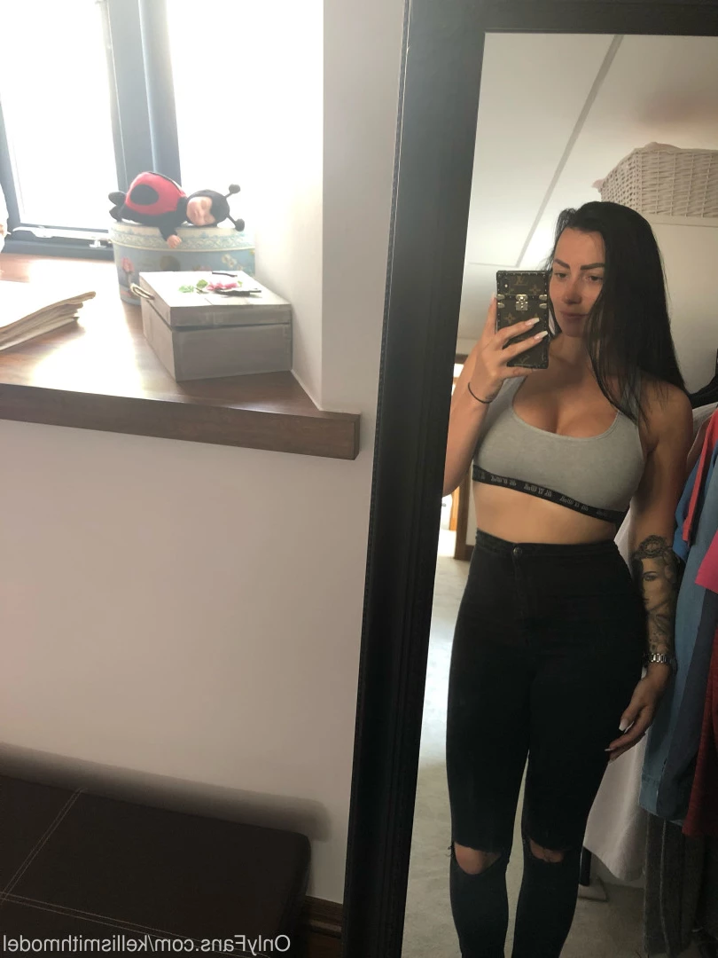 kelliSmith [ kellismithmodel ] Onlyfans leaked photo 7317344 on Hotleaks.tv