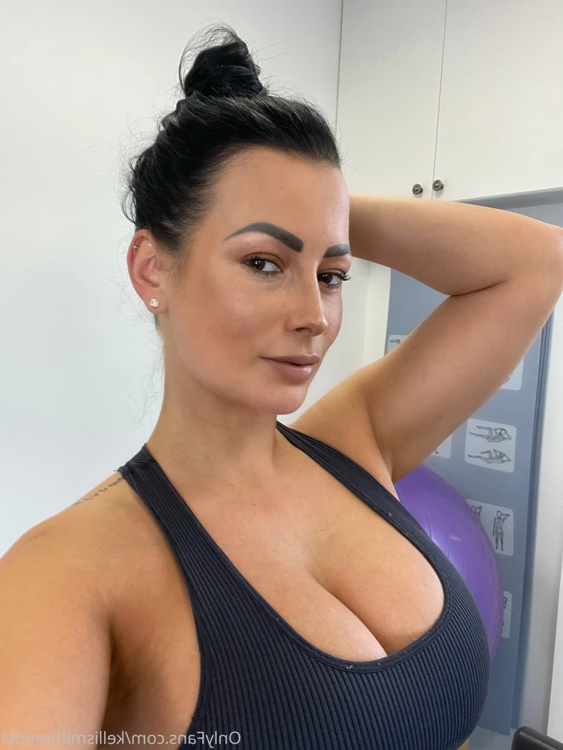 kelliSmith [ kellismithmodel ] Onlyfans leaked photo 7318060 on Hotleaks.tv