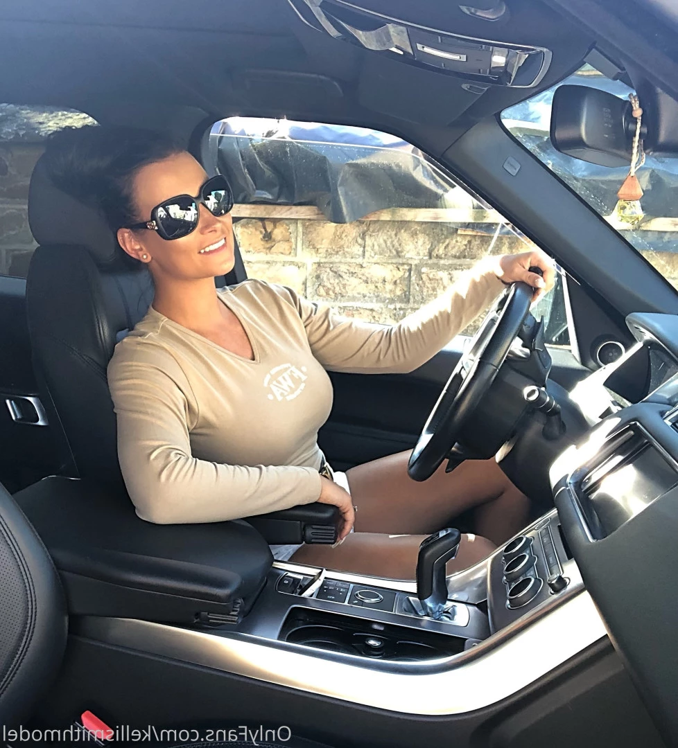 kelliSmith [ kellismithmodel ] Onlyfans leaked photo 7319982 on Hotleaks.tv