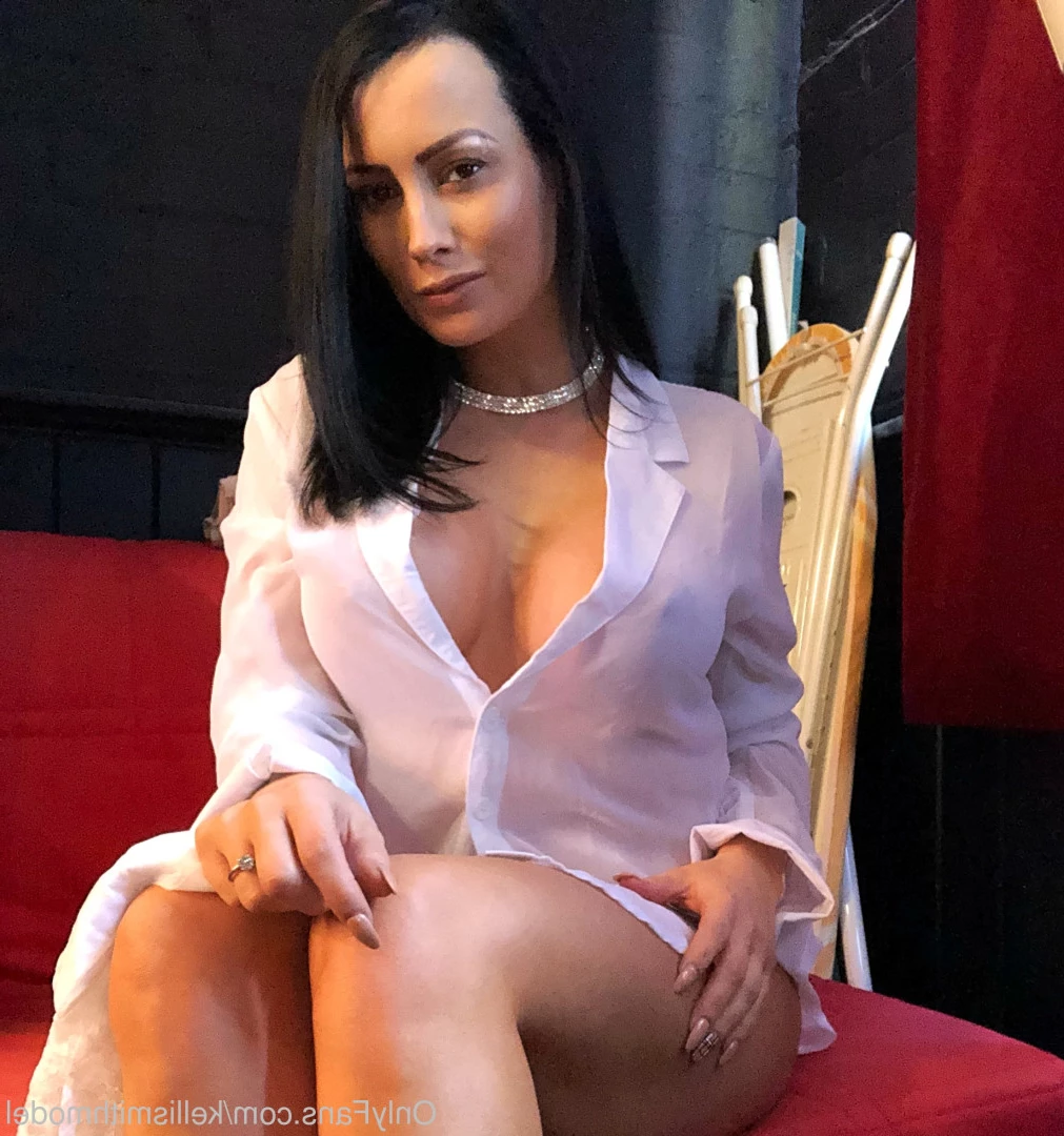 kelliSmith [ kellismithmodel ] Onlyfans leaked photo 7320925 on Hotleaks.tv