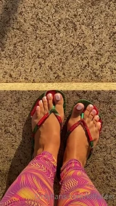 Kiffa Feet [ kiffafeet ] Onlyfans leaked video 7389843 on Hotleaks.tv