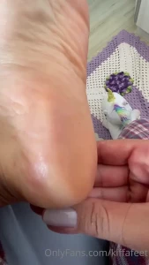 Kiffa Feet [ kiffafeet ] Onlyfans leaked video 7394123 on Hotleaks.tv