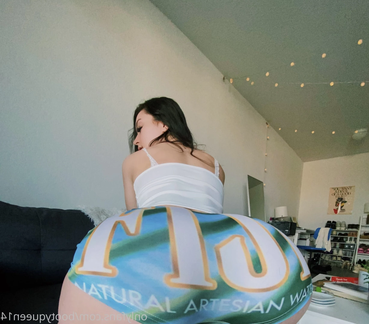 Kira [ kiiiraxo ] Onlyfans leaked photo 9297497 on Hotleaks.tv