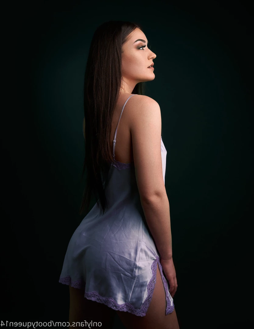 Kira [ kiiiraxo ] Onlyfans leaked photo 9298041 on Hotleaks.tv
