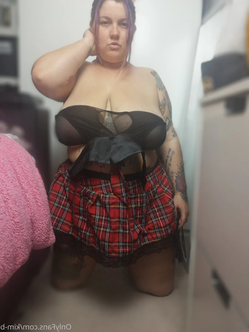 kim-b Onlyfans leaked photo 6987045 on Hotleaks.tv