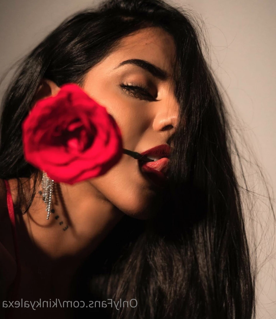 kinkyalexa Onlyfans leaked photo 7039157 on Hotleaks.tv