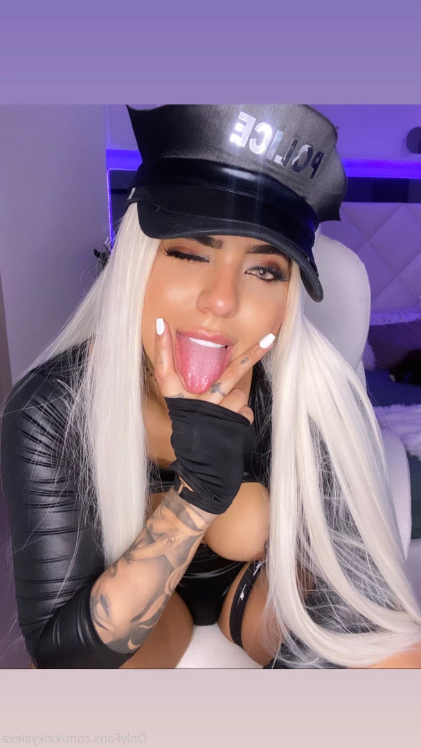 kinkyalexa Onlyfans leaked photo 7042145 on Hotleaks.tv