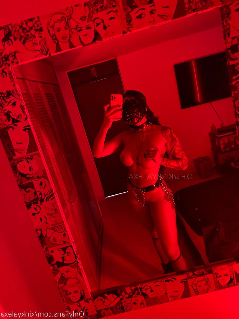 kinkyalexa Onlyfans leaked photo 7043379 on Hotleaks.tv
