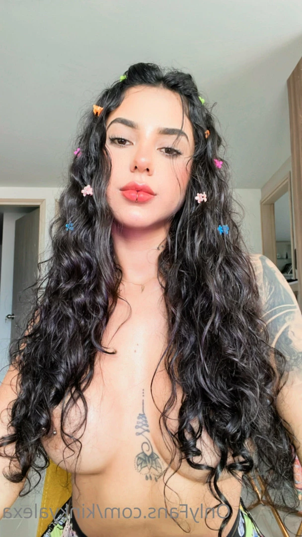 kinkyalexa Onlyfans leaked photo 7043898 on Hotleaks.tv