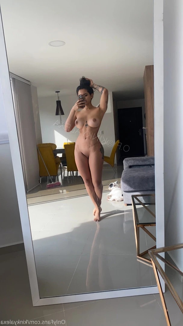 kinkyalexa Onlyfans leaked photo 7044157 on Hotleaks.tv