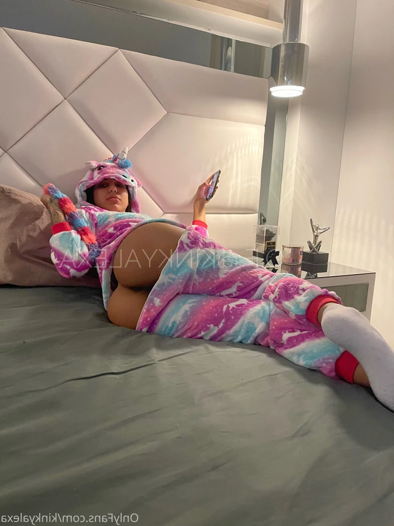 kinkyalexa Onlyfans leaked photo 7045297 on Hotleaks.tv