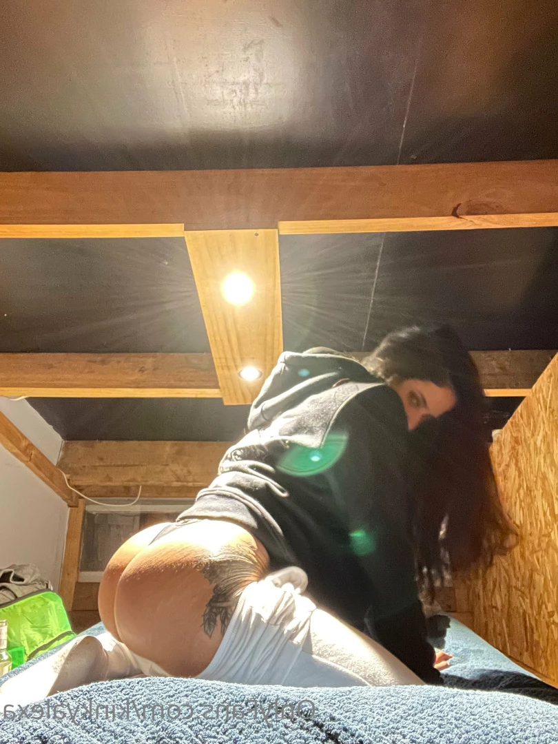 kinkyalexa Onlyfans leaked photo 7045573 on Hotleaks.tv