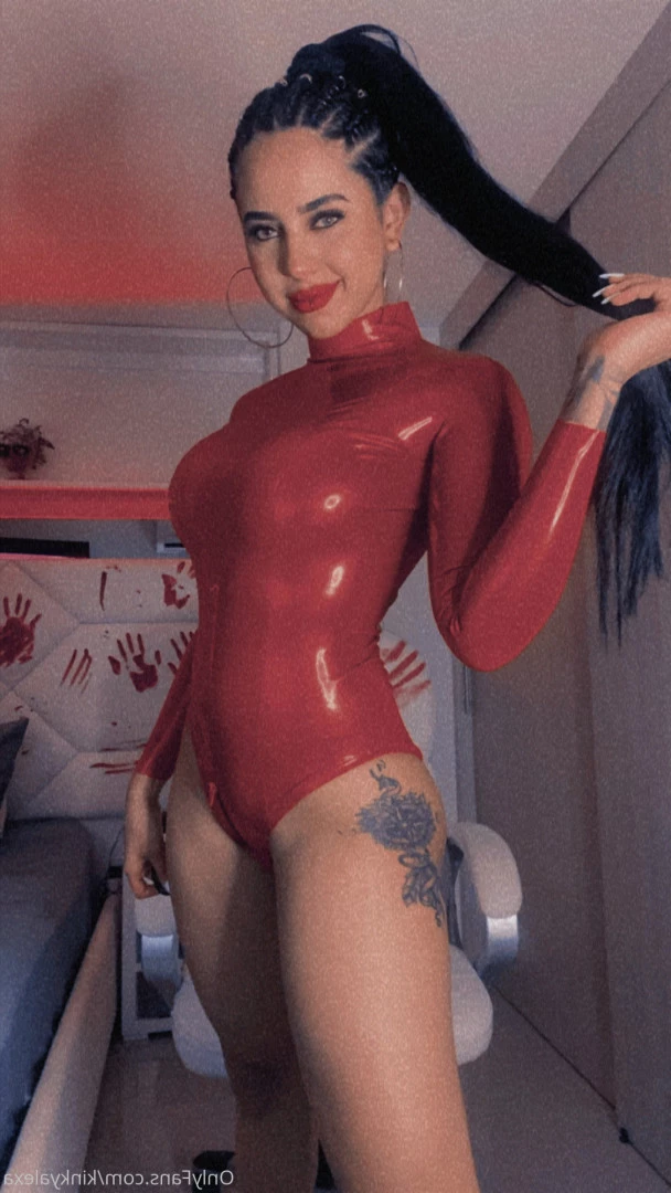 kinkyalexa Onlyfans leaked photo 7045716 on Hotleaks.tv