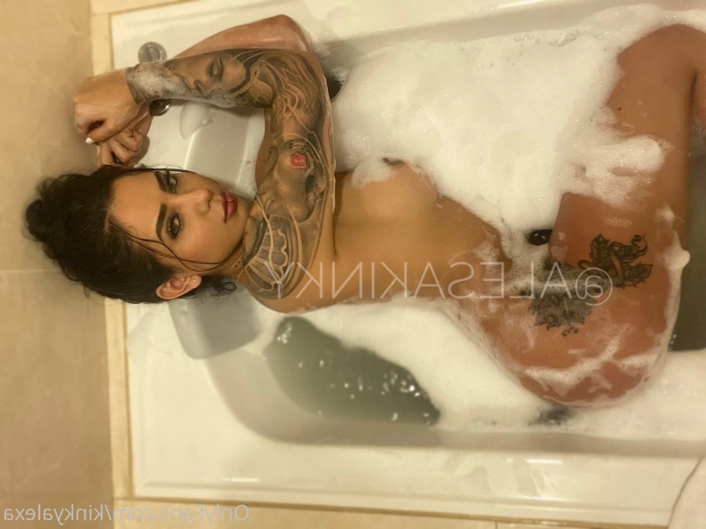 kinkyalexa Onlyfans leaked photo 7045879 on Hotleaks.tv
