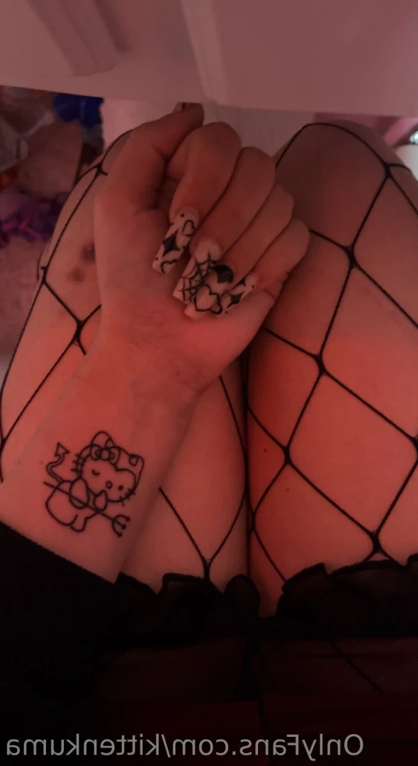 kat ♡ [ kittenkuma ] Onlyfans leaked photo 6919026 on Hotleaks.tv