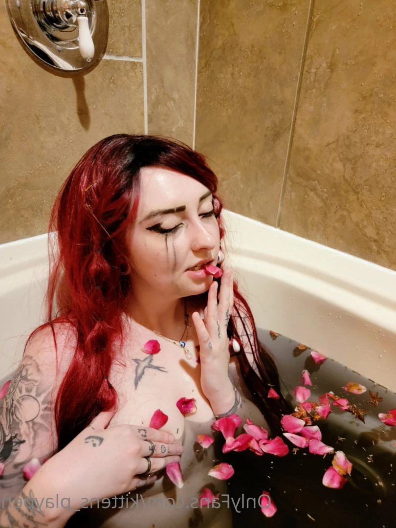 Kitten/Kat🐈🌸 [ kittens_playpen ] Onlyfans leaked photo 6876843 on Hotleaks.tv