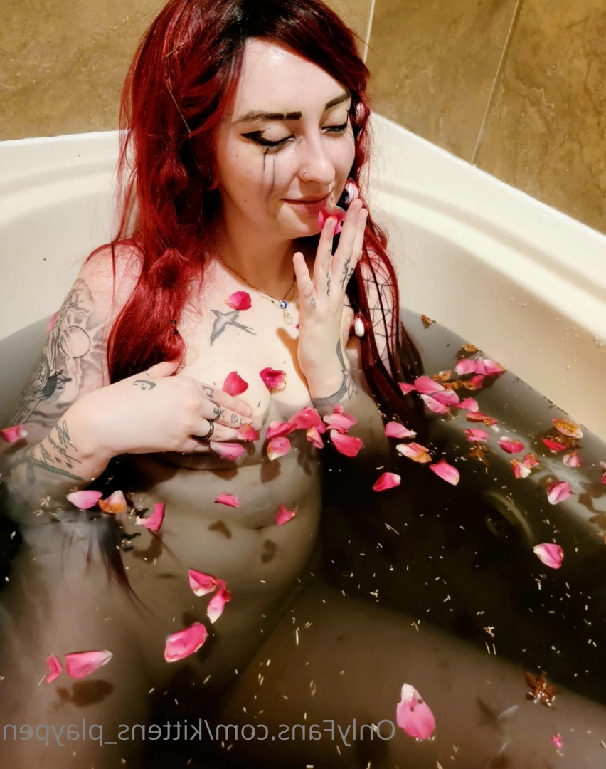 Kitten/Kat🐈🌸 [ kittens_playpen ] Onlyfans leaked photo 6877577 on Hotleaks.tv