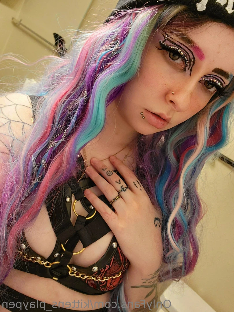 Kitten/Kat🐈🌸 [ kittens_playpen ] Onlyfans leaked photo 6877911 on Hotleaks.tv