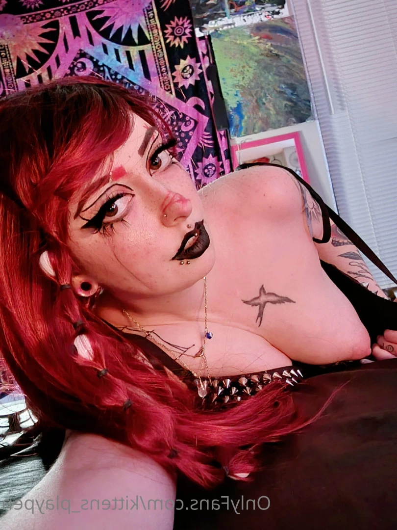 Kitten/Kat🐈🌸 [ kittens_playpen ] Onlyfans leaked photo 6879172 on Hotleaks.tv
