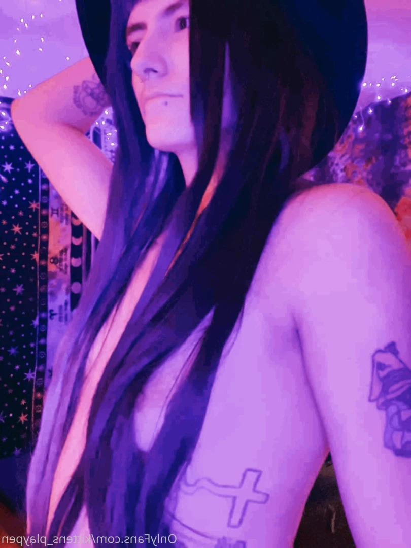Kitten/Kat🐈🌸 [ kittens_playpen ] Onlyfans leaked photo 10470885 on Hotleaks.tv