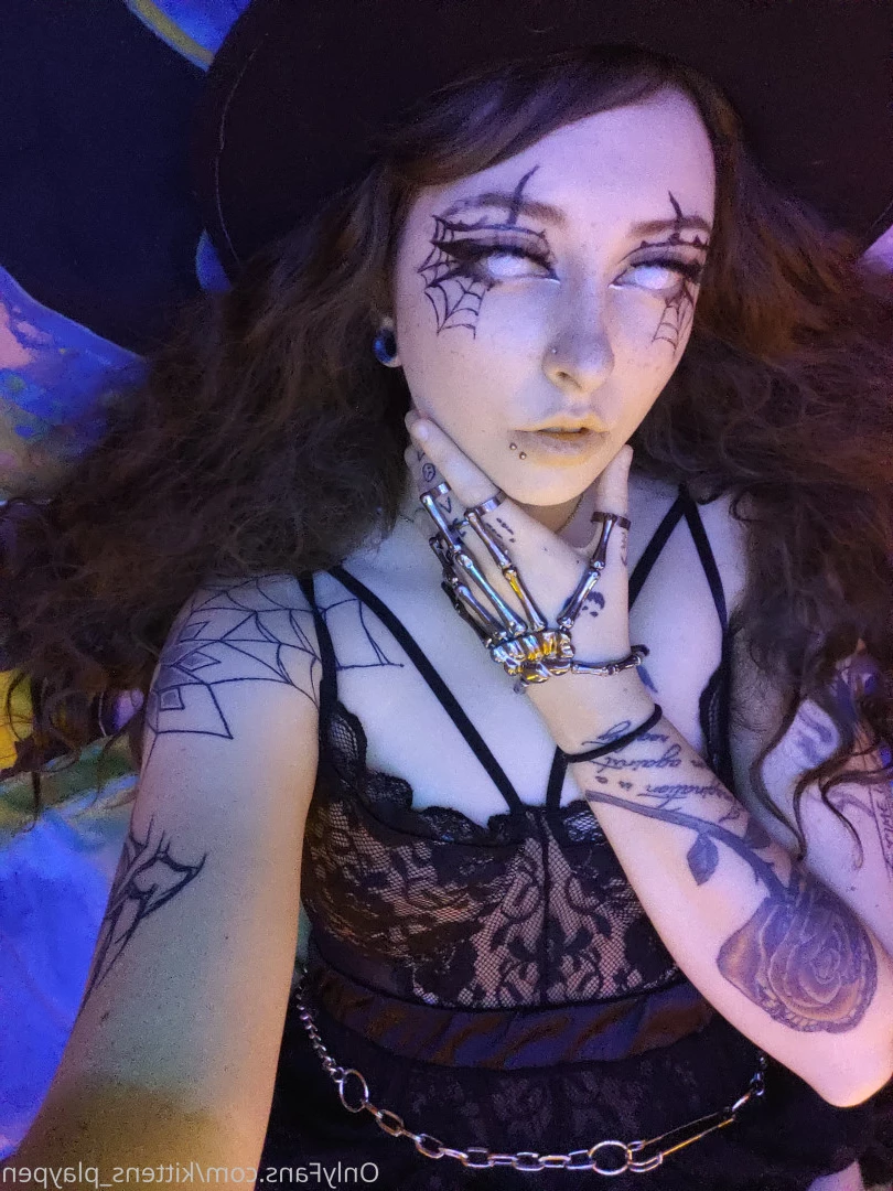 Kitten/Kat🐈🌸 [ kittens_playpen ] Onlyfans leaked photo 10487987 on Hotleaks.tv
