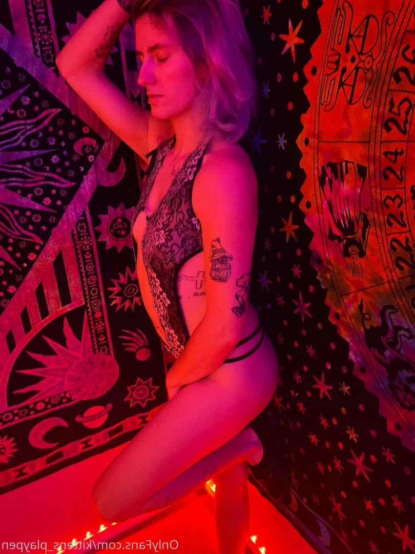 Kitten/Kat🐈🌸 [ kittens_playpen ] Onlyfans leaked photo 10498382 on Hotleaks.tv