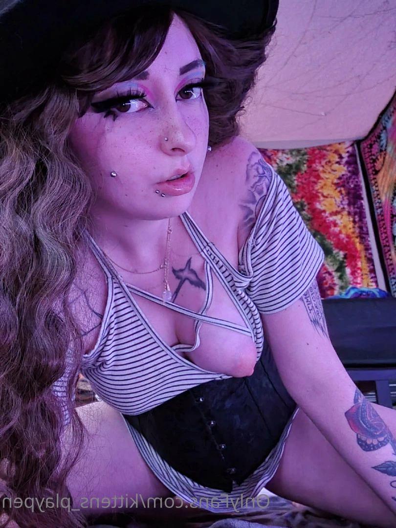Kitten/Kat🐈🌸 [ kittens_playpen ] Onlyfans leaked photo 10510215 on Hotleaks.tv