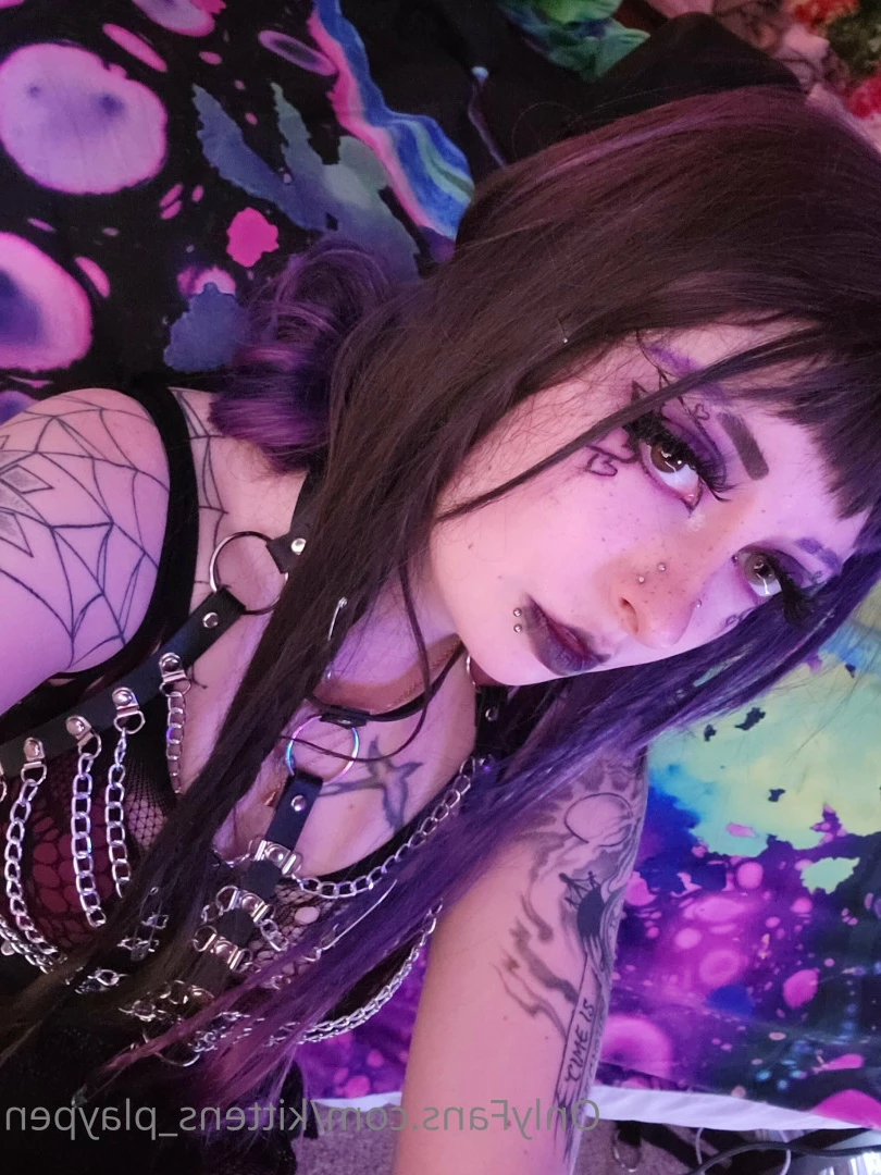 Kitten/Kat🐈🌸 [ kittens_playpen ] Onlyfans leaked photo 10534758 on Hotleaks.tv