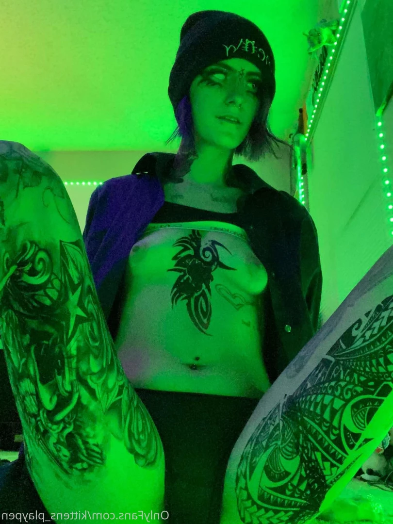 Kitten/Kat🐈🌸 [ kittens_playpen ] Onlyfans leaked photo 10535722 on Hotleaks.tv
