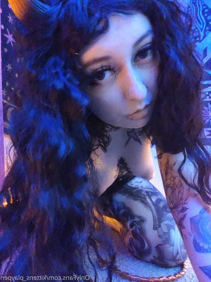 Kitten/Kat🐈🌸 [ kittens_playpen ] Onlyfans leaked photo 10536758 on Hotleaks.tv
