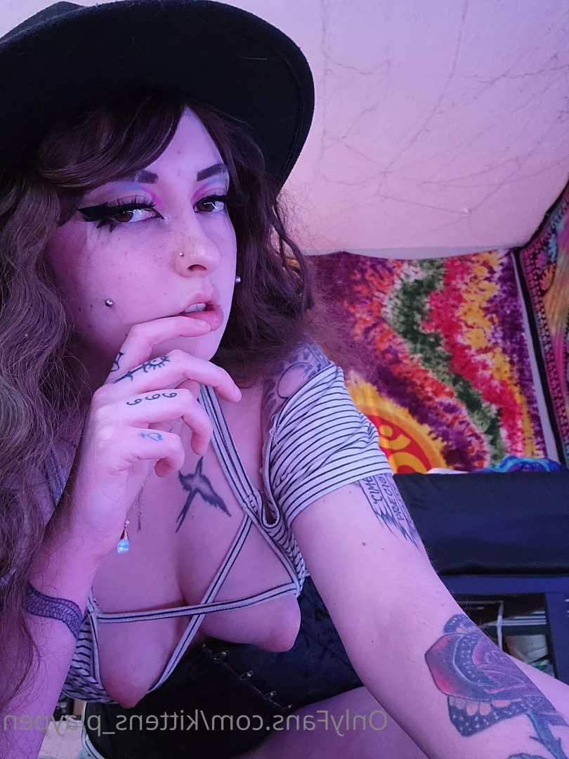 Kitten/Kat🐈🌸 [ kittens_playpen ] Onlyfans leaked photo 10553048 on Hotleaks.tv