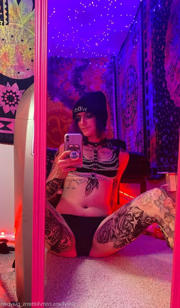 Kitten/Kat🐈🌸 [ kittens_playpen ] Onlyfans leaked photo 10553218 on Hotleaks.tv