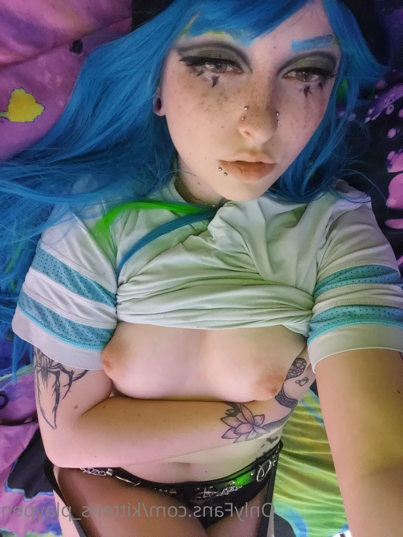 Kitten/Kat🐈🌸 [ kittens_playpen ] Onlyfans leaked photo 10555527 on Hotleaks.tv