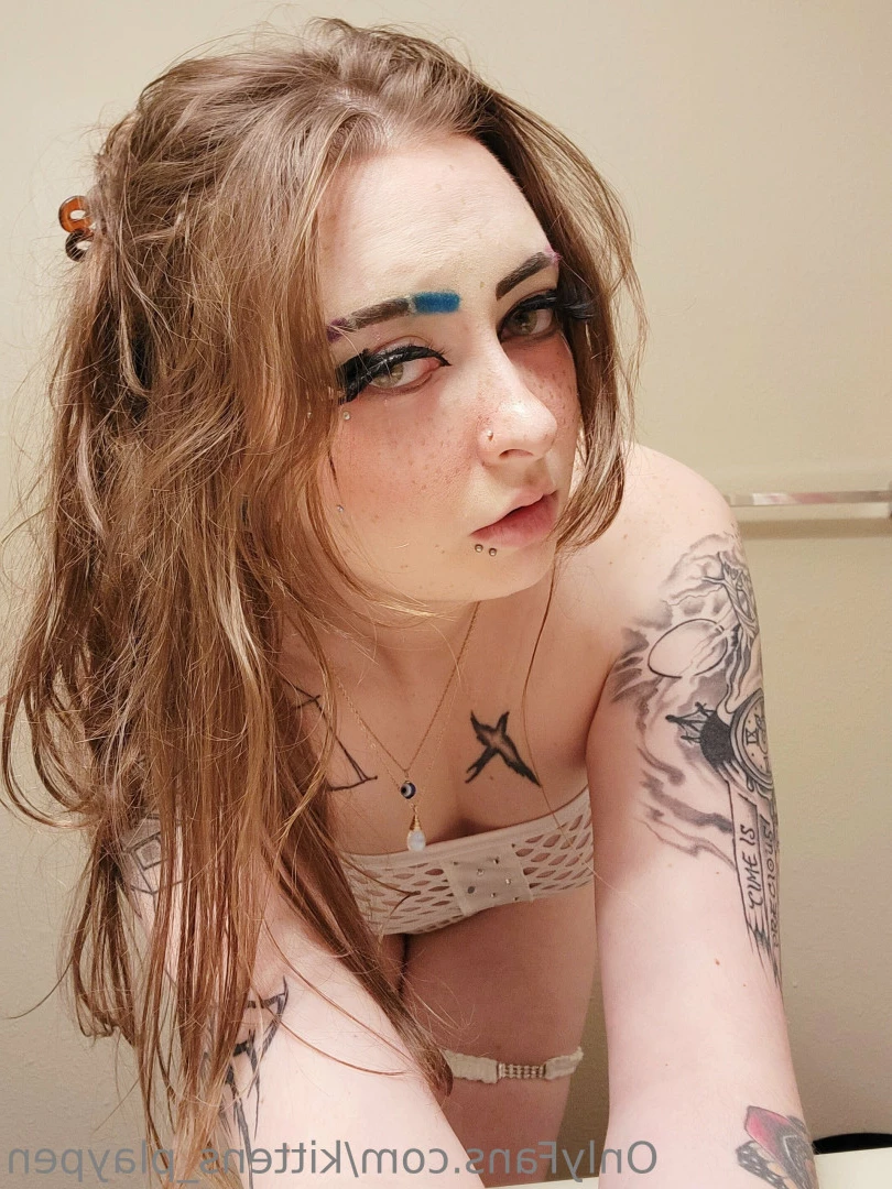 Kitten/Kat🐈🌸 [ kittens_playpen ] Onlyfans leaked photo 10562634 on Hotleaks.tv