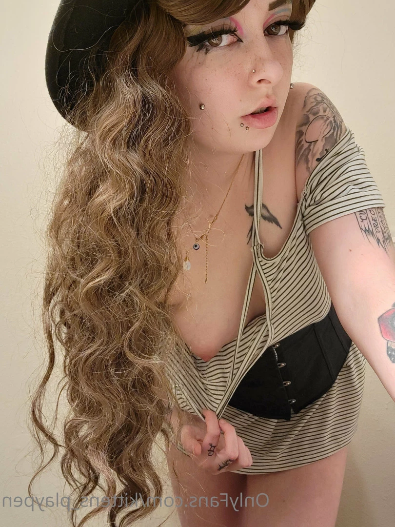Kitten/Kat🐈🌸 [ kittens_playpen ] Onlyfans leaked photo 10567150 on Hotleaks.tv