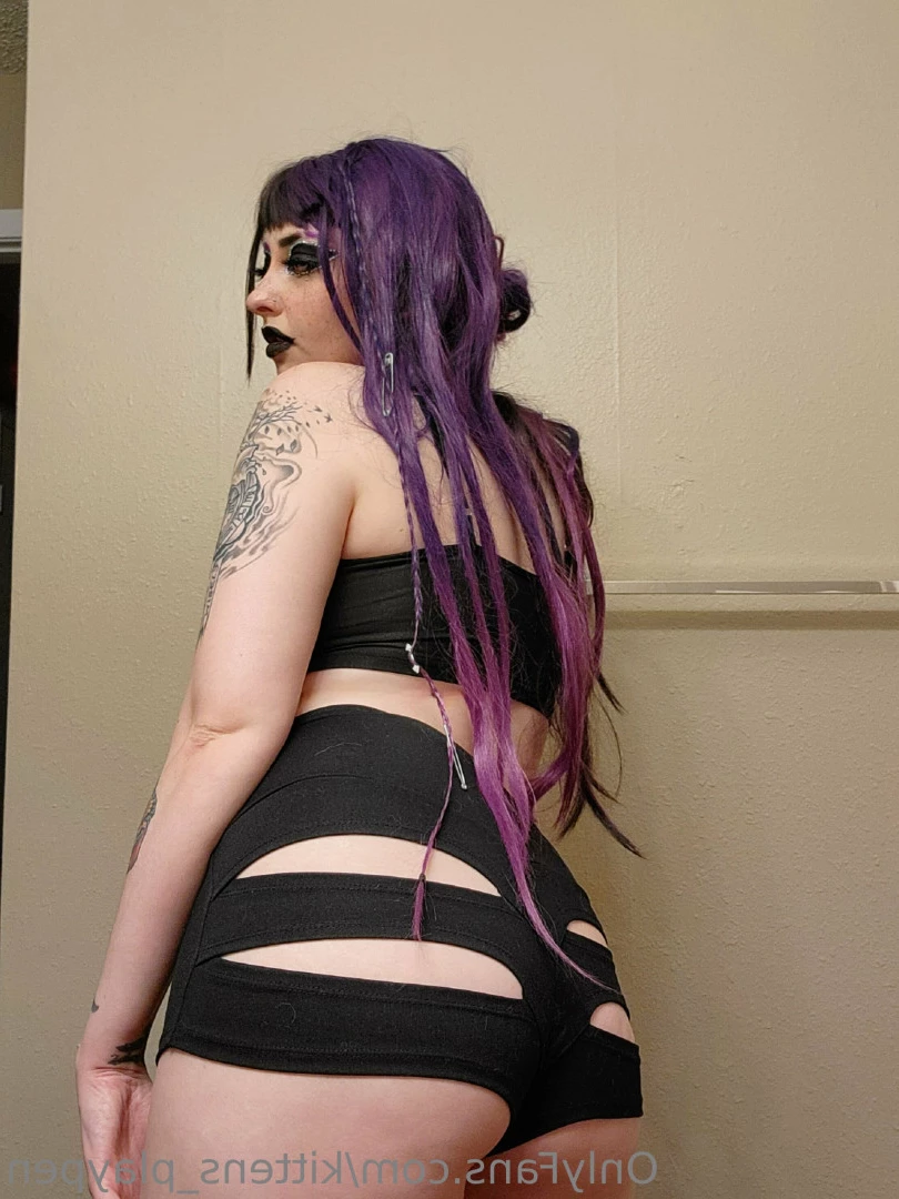 Kitten/Kat🐈🌸 [ kittens_playpen ] Onlyfans leaked photo 10569050 on Hotleaks.tv
