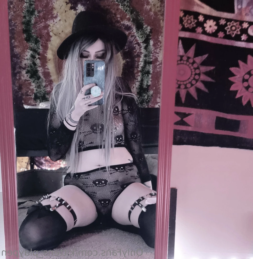 Kitten/Kat🐈🌸 [ kittens_playpen ] Onlyfans leaked photo 10573377 on Hotleaks.tv