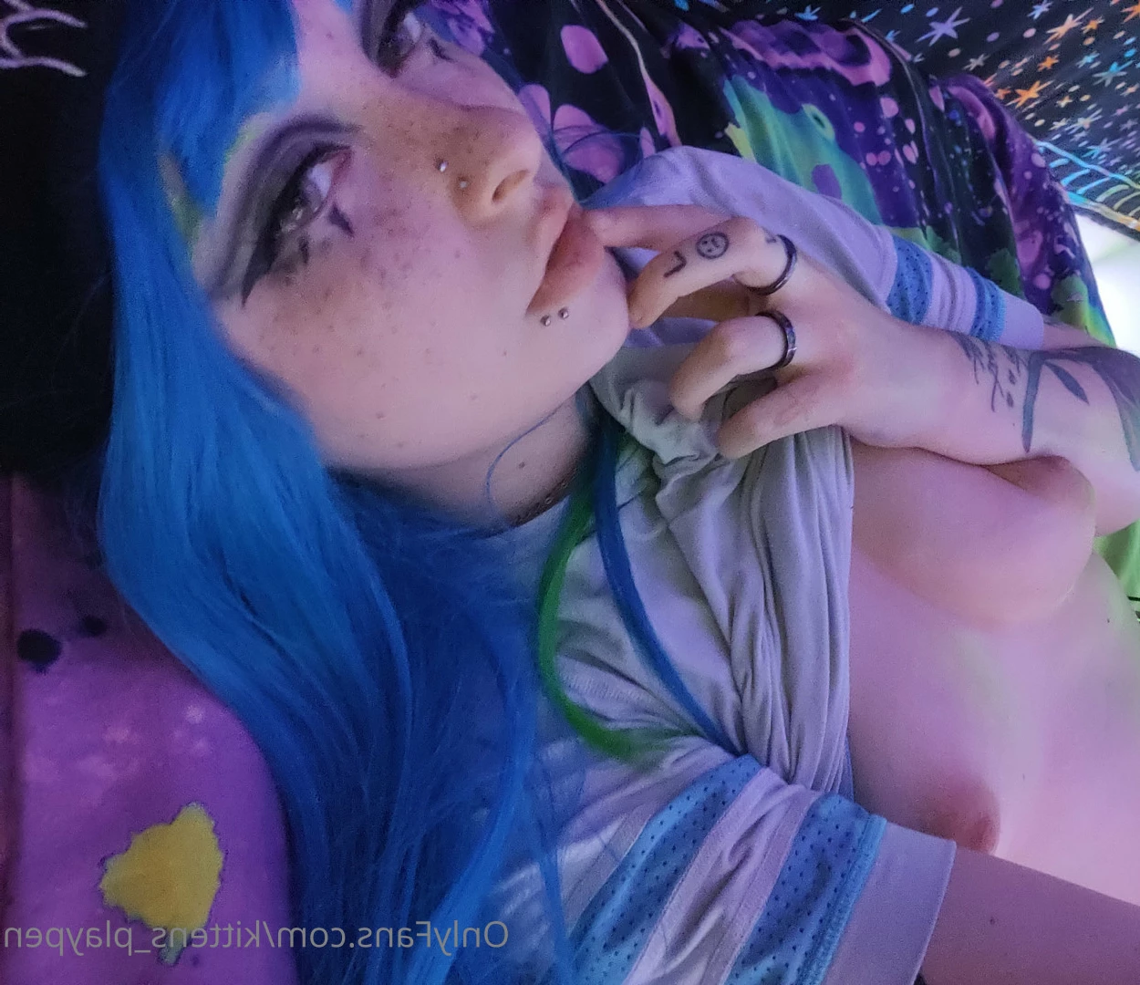 Kitten/Kat🐈🌸 [ kittens_playpen ] Onlyfans leaked photo 10573547 on Hotleaks.tv