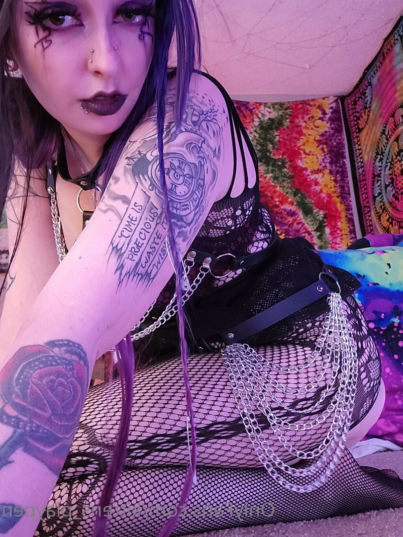 Kitten/Kat🐈🌸 [ kittens_playpen ] Onlyfans leaked photo 10592292 on Hotleaks.tv
