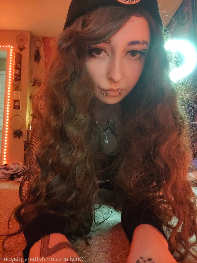Kitten/Kat🐈🌸 [ kittens_playpen ] Onlyfans leaked photo 10594780 on Hotleaks.tv
