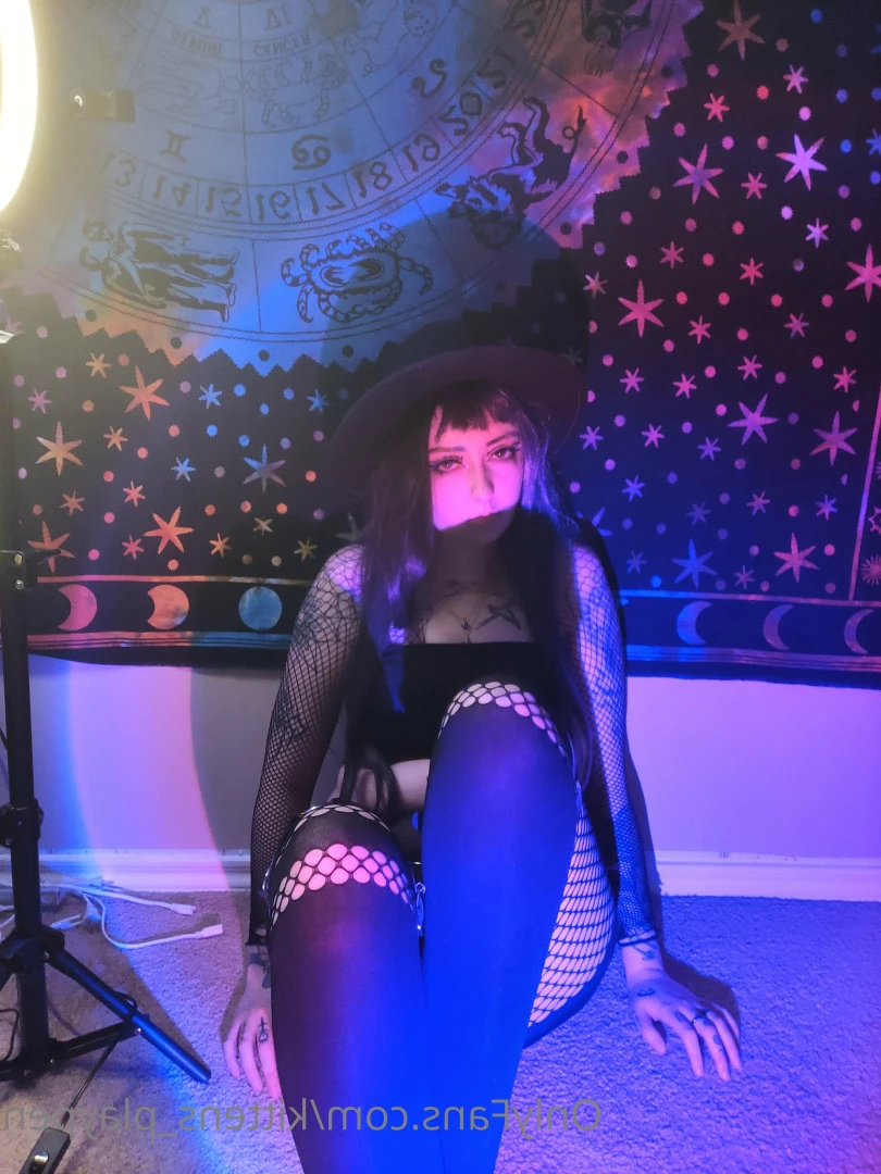 Kitten/Kat🐈🌸 [ kittens_playpen ] Onlyfans leaked photo 10597463 on Hotleaks.tv