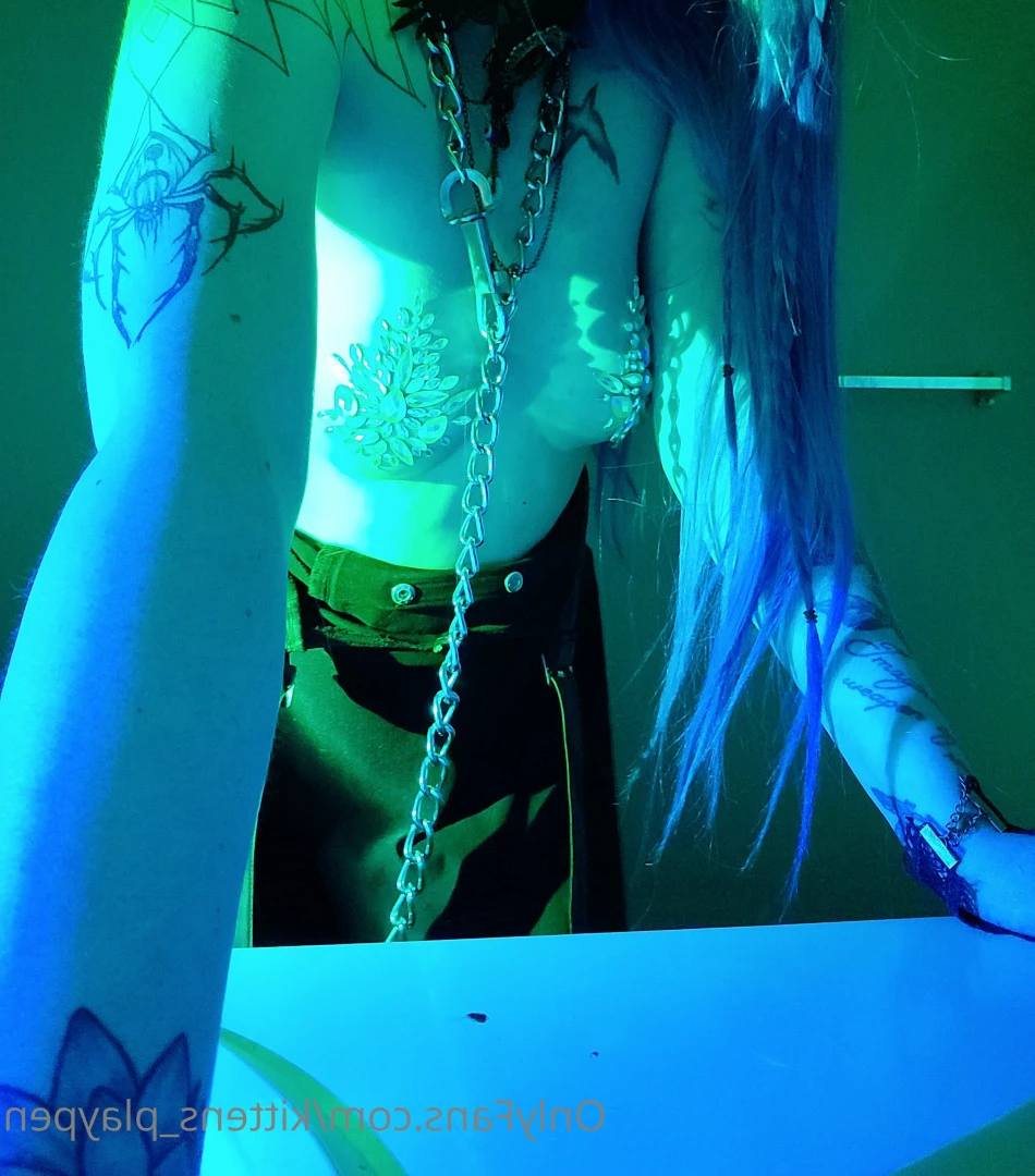 Kitten/Kat🐈🌸 [ kittens_playpen ] Onlyfans leaked photo 10598738 on Hotleaks.tv