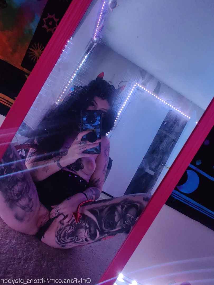 Kitten/Kat🐈🌸 [ kittens_playpen ] Onlyfans leaked photo 10602423 on Hotleaks.tv