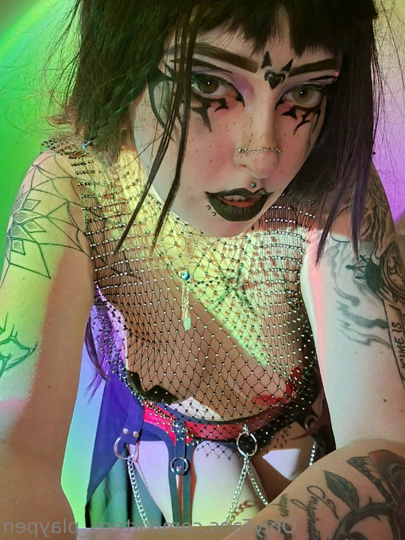 Kitten/Kat🐈🌸 [ kittens_playpen ] Onlyfans leaked photo 10602695 on Hotleaks.tv